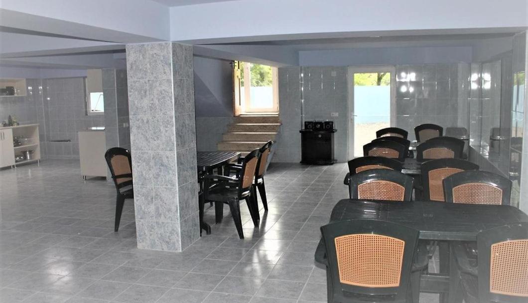 Rio Gonio Hotel Exterior photo