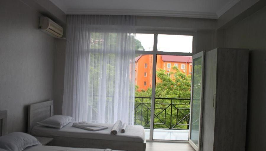 Rio Gonio Hotel Exterior photo