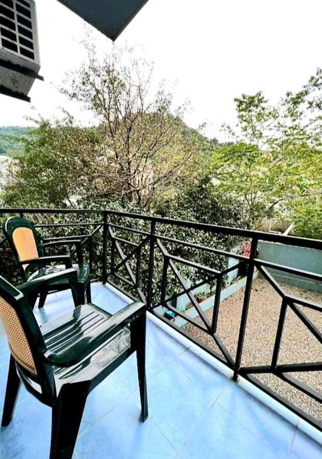 Rio Gonio Hotel Exterior photo